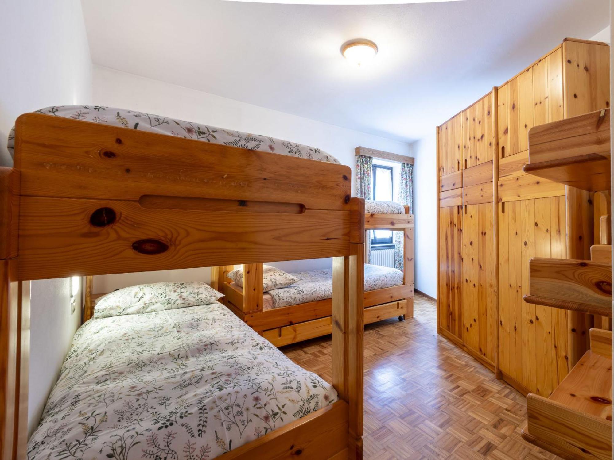 Apartment Isola Di Madesimo Apartments-2 By Interhome 外观 照片